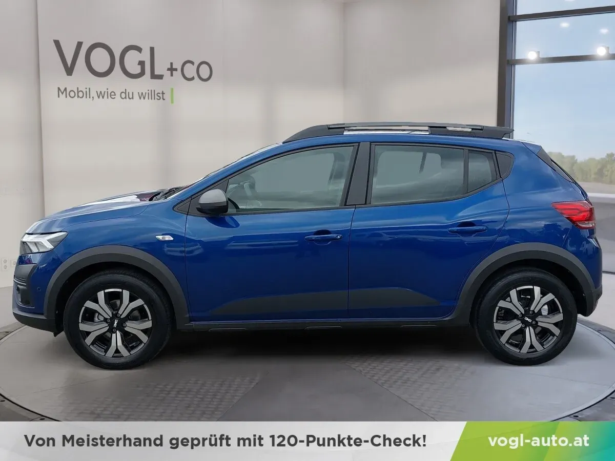 Dacia Sandero 2023 photo 2