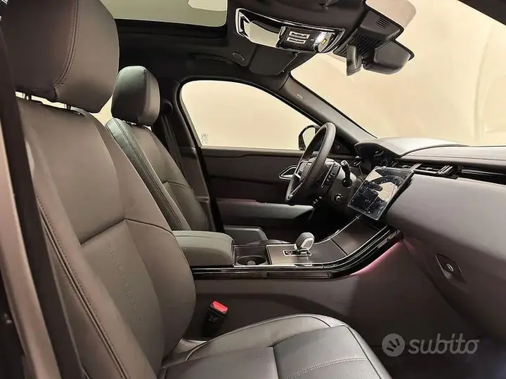 Land Rover Velar 2025 photo 3