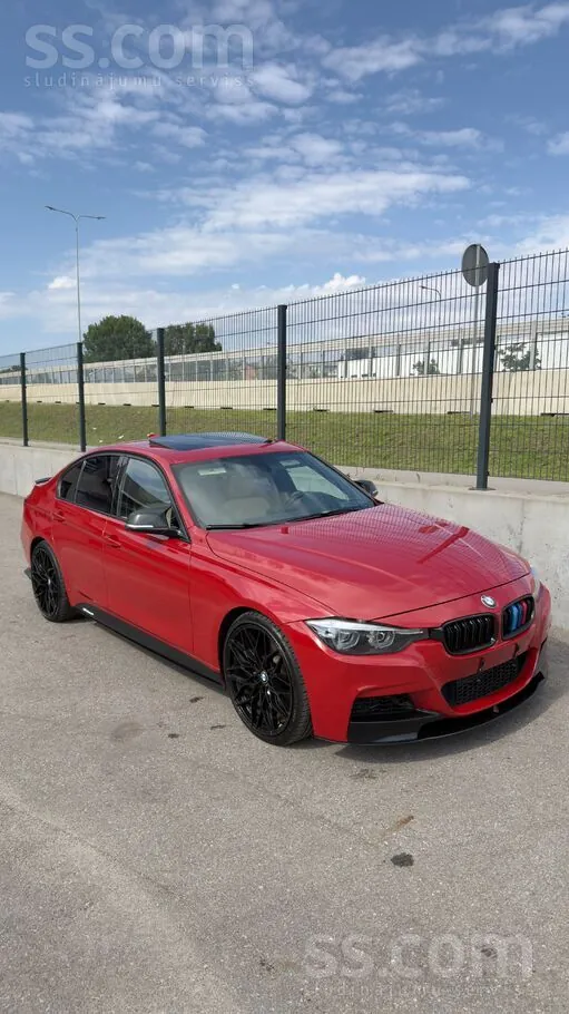 BMW 335 2013 photo 4