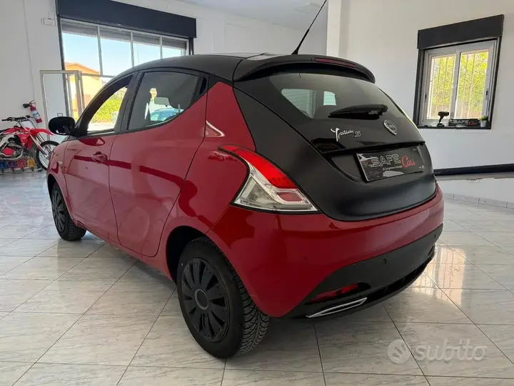 Lancia Ypsilon 2014 photo 3