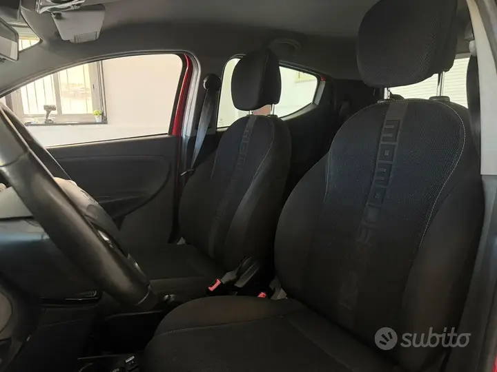 Lancia Ypsilon 2014 photo 5