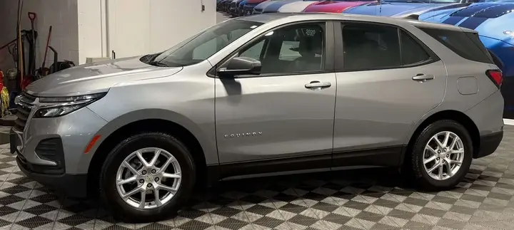 Chevrolet Equinox 2024 photo 2