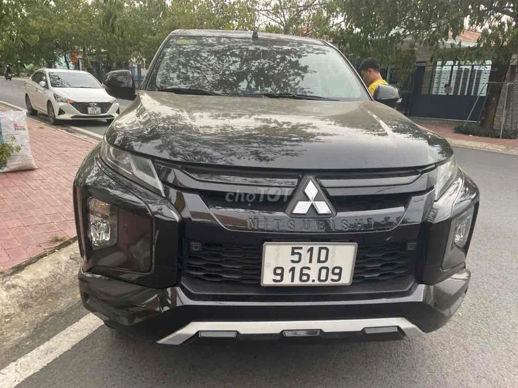 Mitsubishi Triton