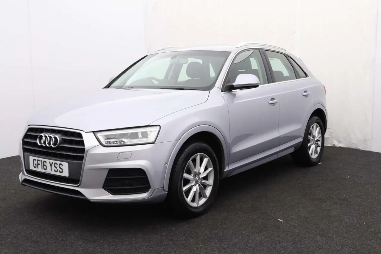 Audi Q3 2016 photo 3