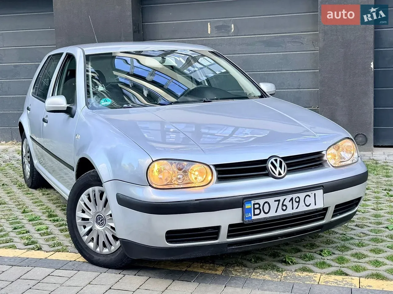 Volkswagen Golf 2003 photo 2