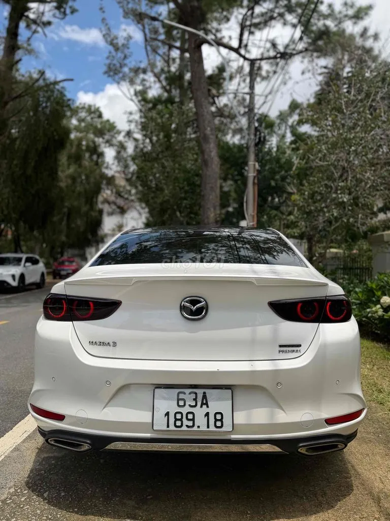 Mazda 3 2022 photo 4