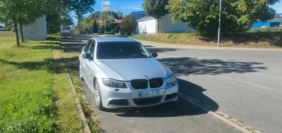 BMW E90
