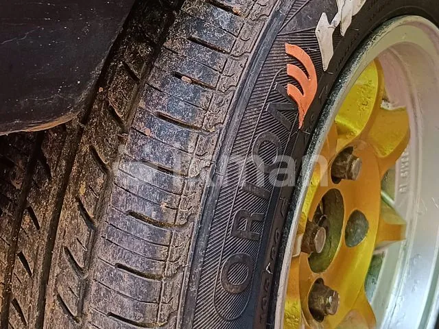 Mazda Familia 1987 photo 2