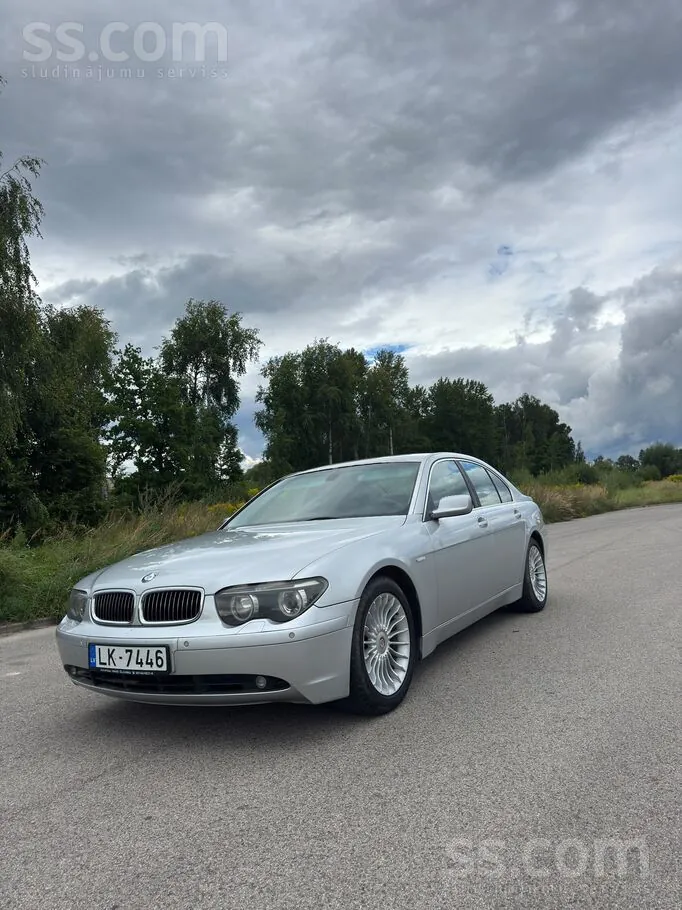 BMW 730
