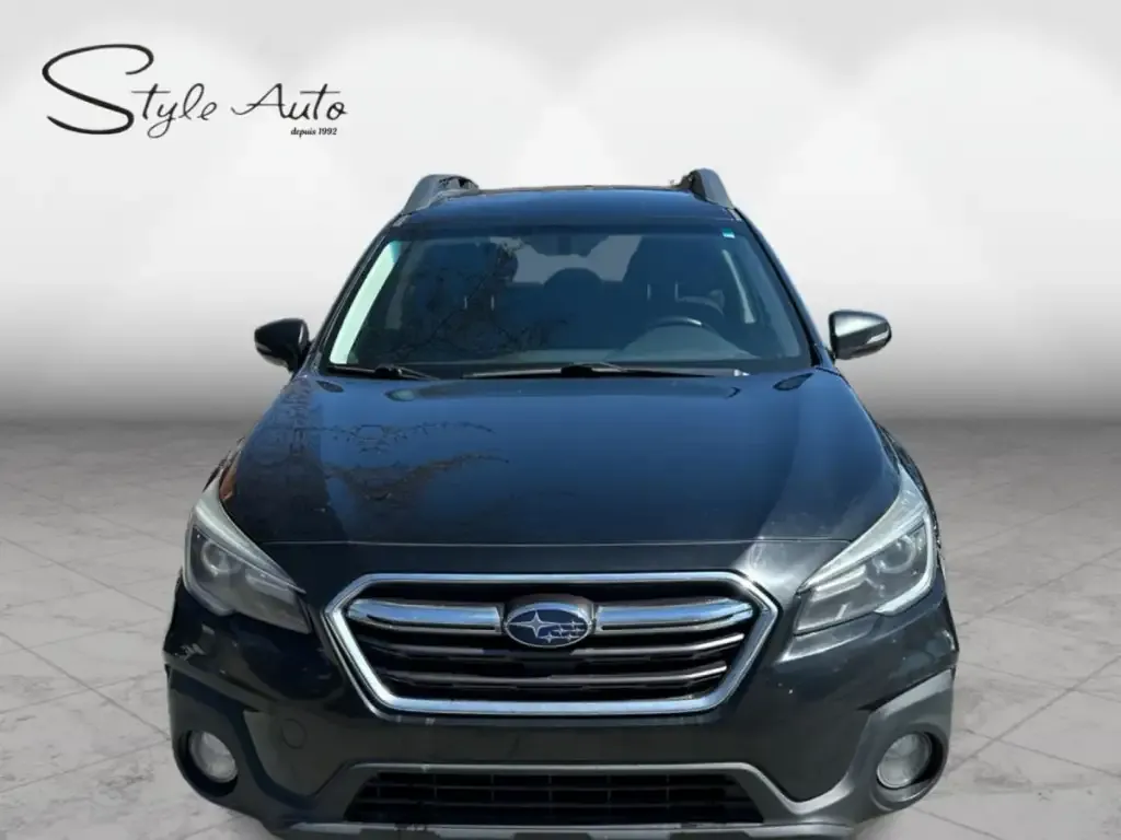 Subaru Outback 2018 photo 2