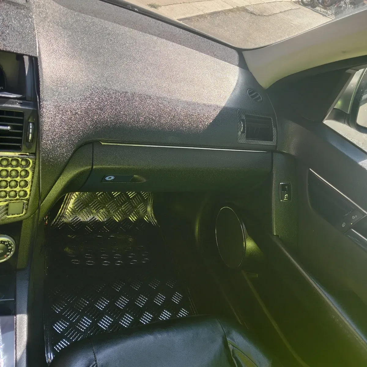 Mercedes-Benz C-Class 2007 photo 2