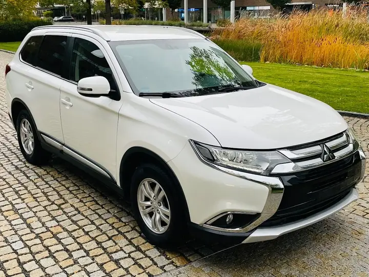 Mitsubishi Outlander 2026 photo 4