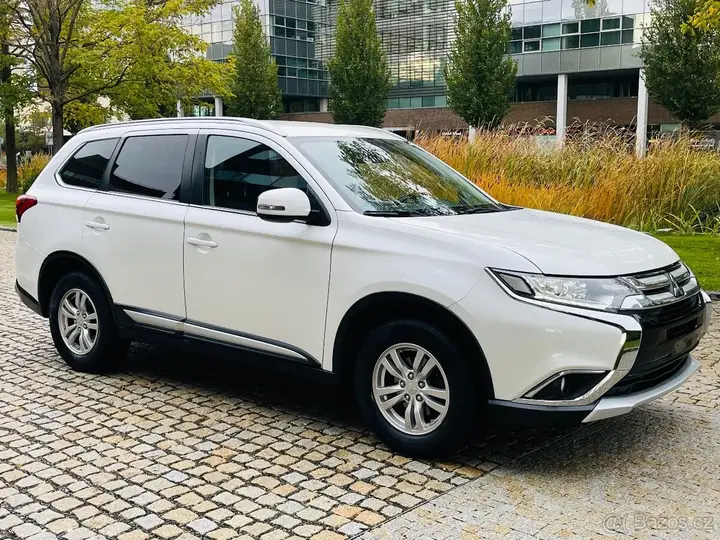 Mitsubishi Outlander 2026 photo 5
