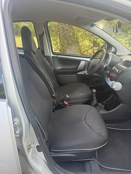 Peugeot 107 2012 photo 3