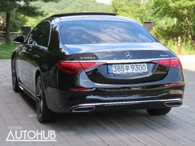 Mercedes-Benz S-Class 2023 photo 4