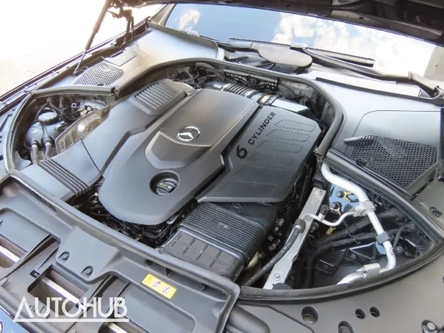 Mercedes-Benz S-Class 2023 photo 5