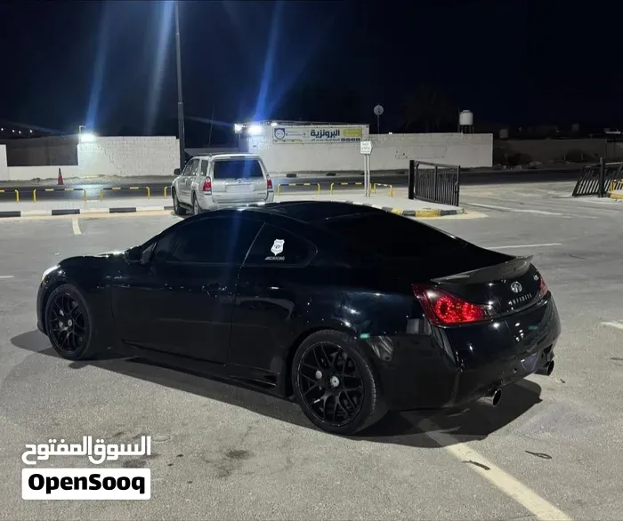 Infiniti G37 2009 photo 4