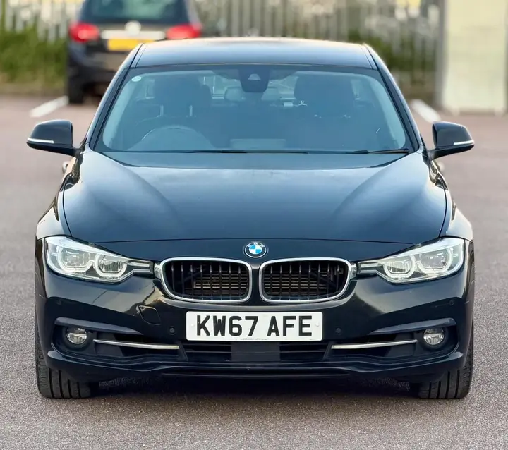 BMW 3 Series 2017 photo 2
