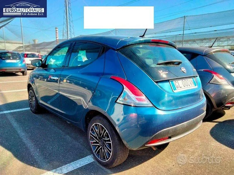 Lancia Ypsilon 2022 photo 2