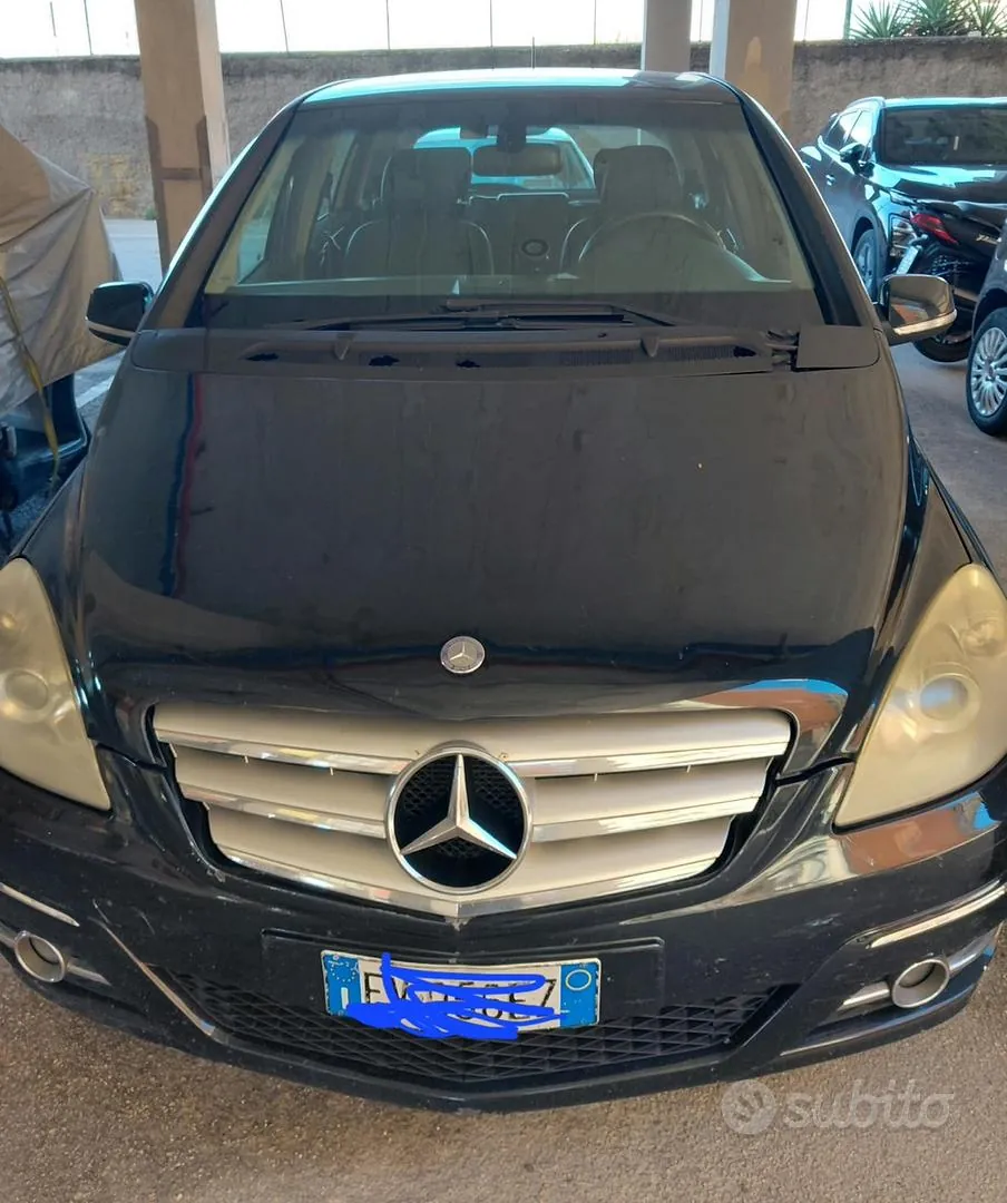 Mercedes-Benz B
