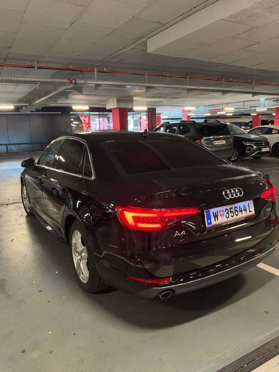 Audi A4 2016 photo 3