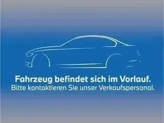 Mercedes-Benz E 230