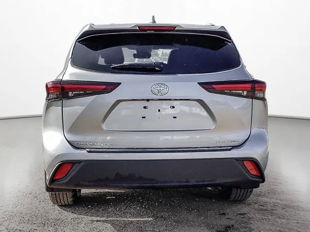 Toyota Highlander 2024 photo 5