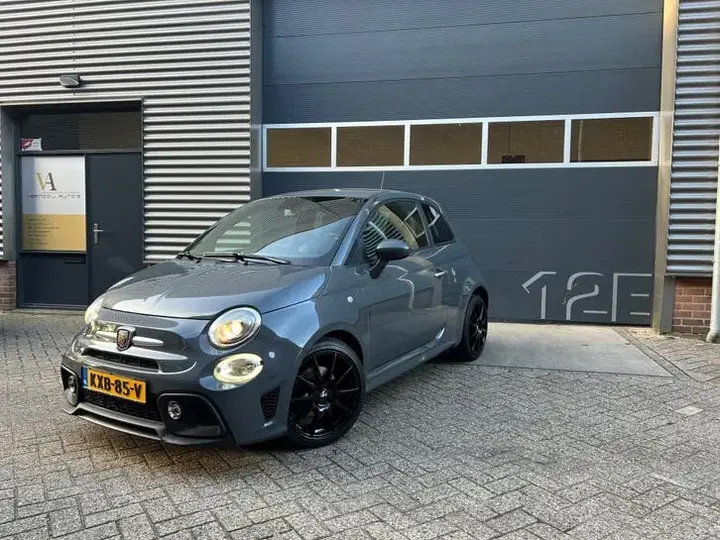 Abarth 595 2019 photo 3