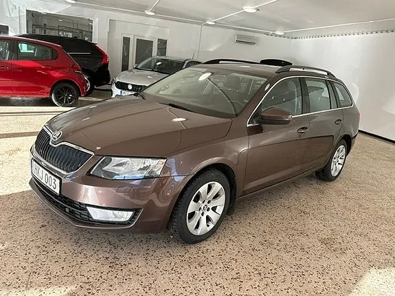 Skoda Octavia 2014 photo 2