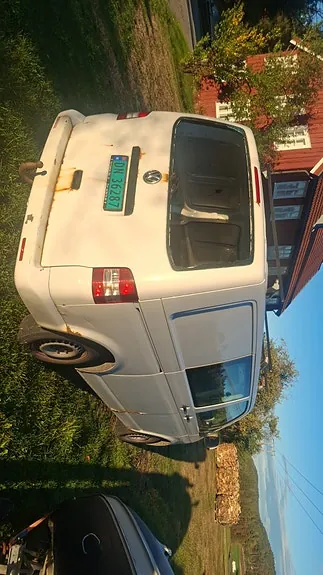 Volkswagen Transporter 2010 photo 3