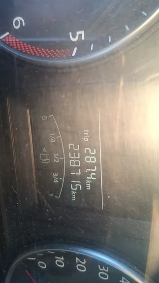 Volkswagen Transporter 2010 photo 5