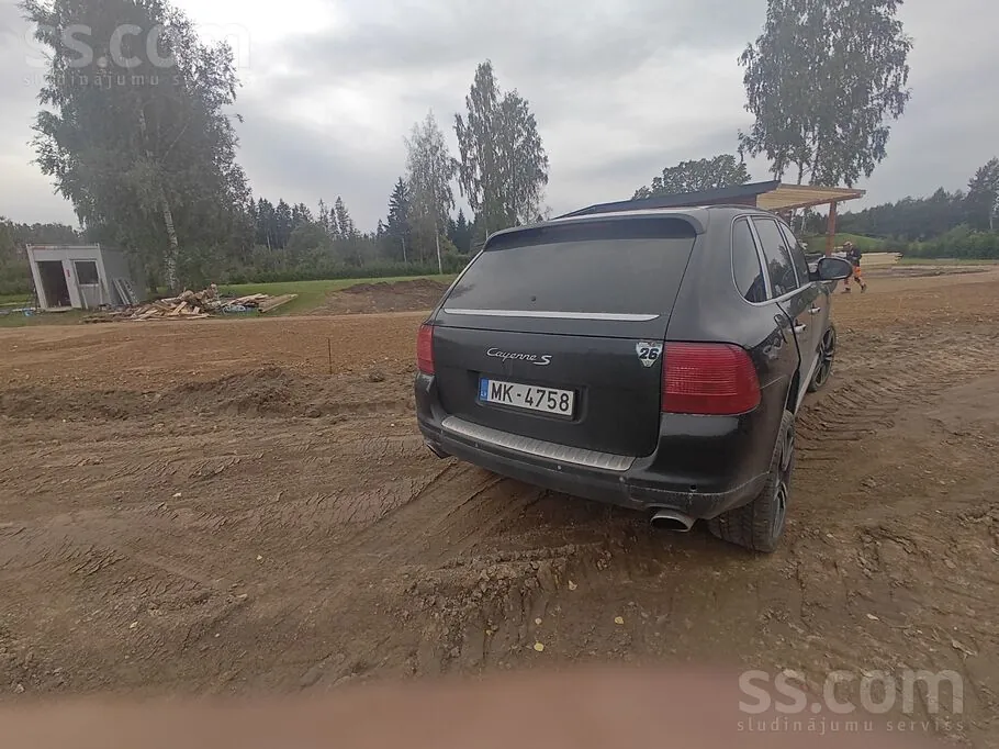 Porsche Cayenne 2004 photo 3