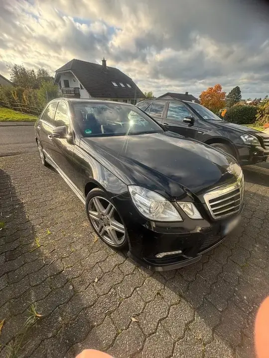 Mercedes-Benz E500