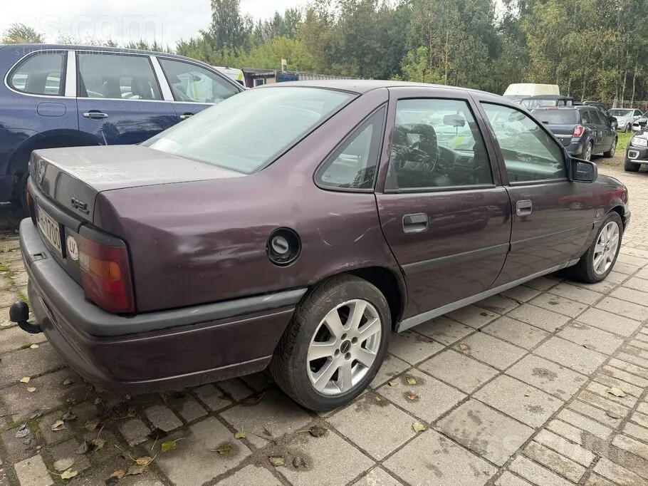 Opel Vectra 1993 photo 5