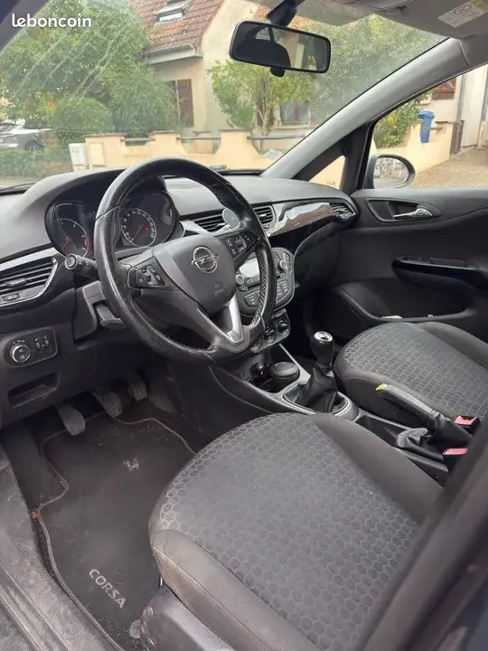 Opel Corsa 2015 photo 2