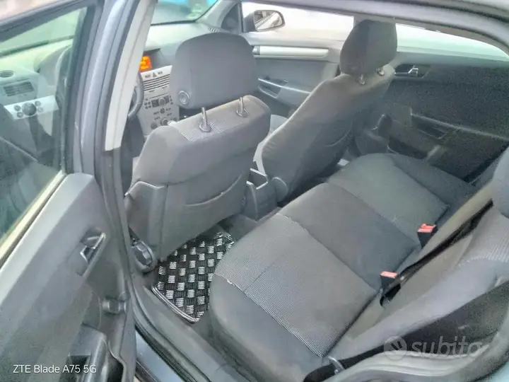 Opel Astra 2025 photo 3