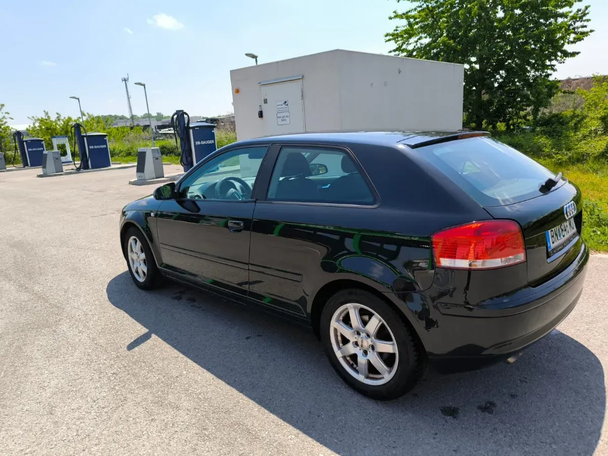 Audi A3 2007 photo 2