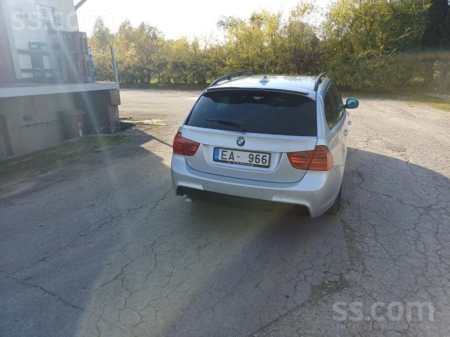 BMW E91 2006 photo 5