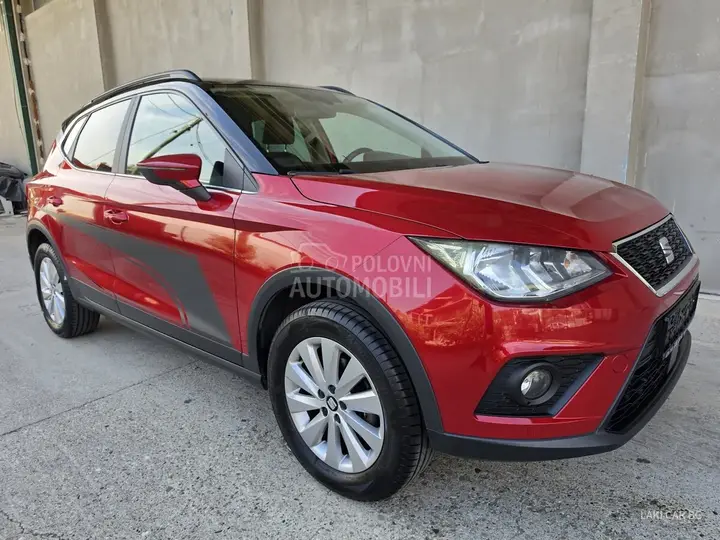 Seat Arona 2018 photo 2