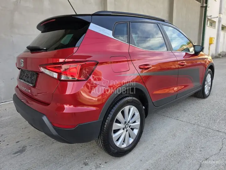 Seat Arona 2018 photo 4
