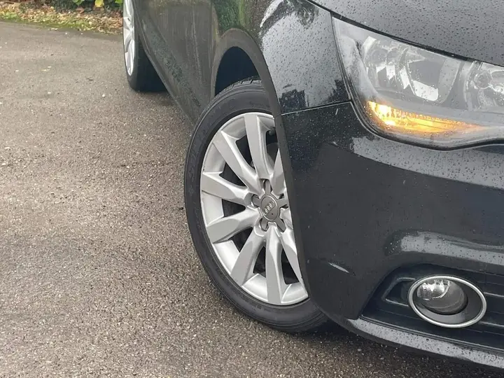Audi A1 2014 photo 5