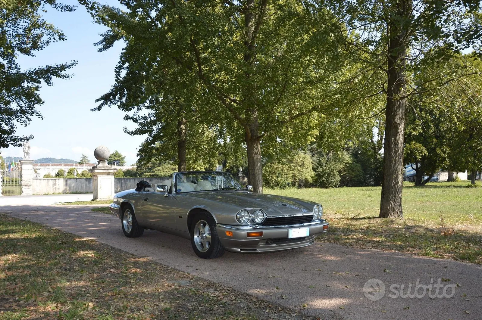 Jaguar Xjs 2004 photo 2