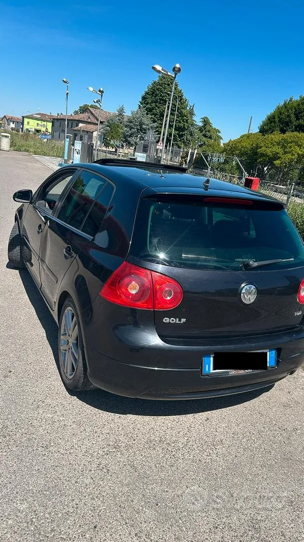 Volkswagen Golf 2008 photo 2