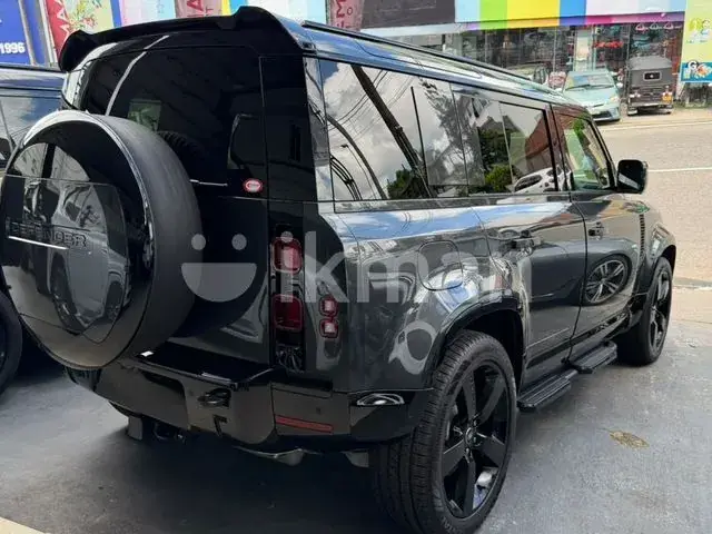 Land Rover Defender 2025 photo 4