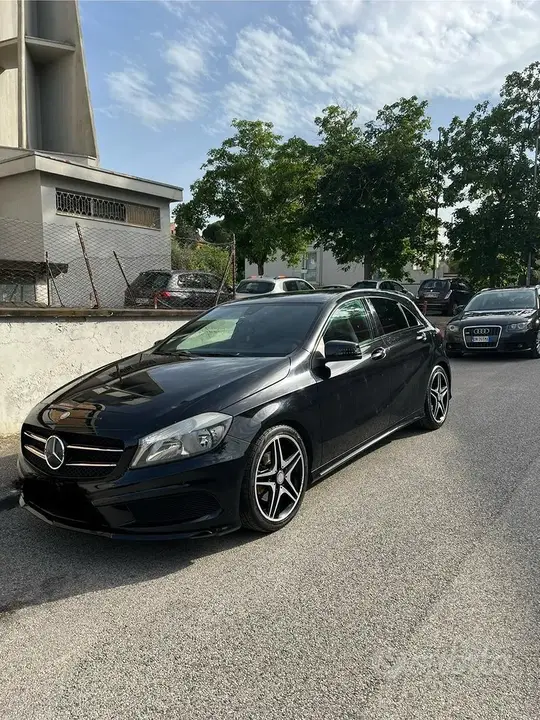 Mercedes-Benz A 2013 photo 5