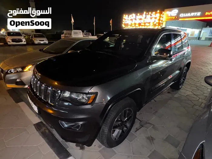 Jeep Grand Cherokee 2019 photo 2