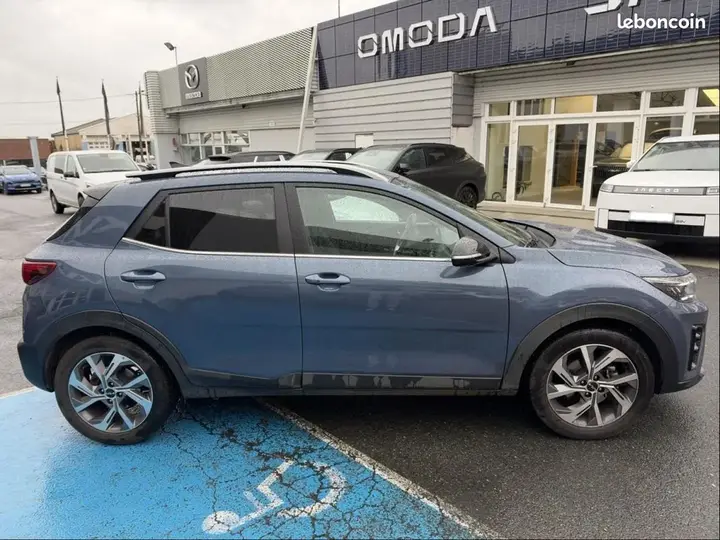 Kia Stonic 2024 photo 4
