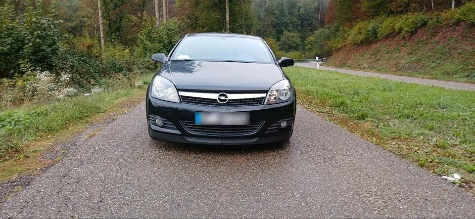 Opel Astra Gtc