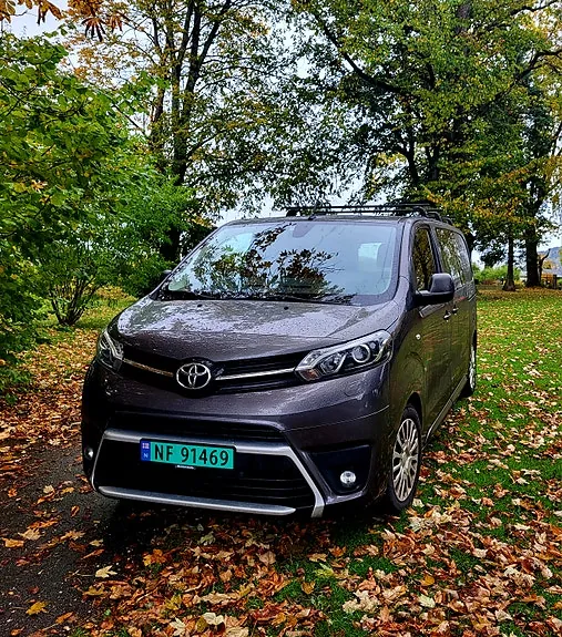 Toyota Proace 2018 photo 2