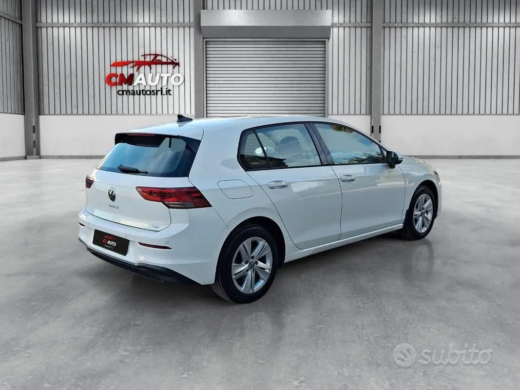 Volkswagen Golf 2023 photo 5